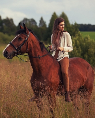 Фотосессия с лошадью летом, осенью, зимой